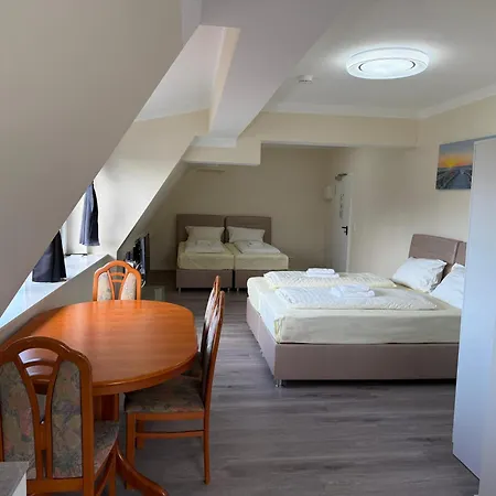 M&M Hotel - Neu Wulmstorf-3