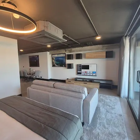 The Londoner Hotel Sliema-2
