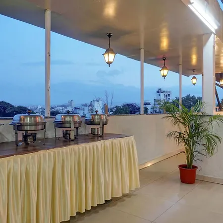 Townhouse Oak Orchard Hotel-3