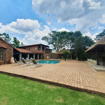 Protea Ridge Guest Cottages And Conference Centre-2