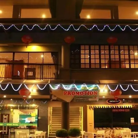 Your Hotel-2