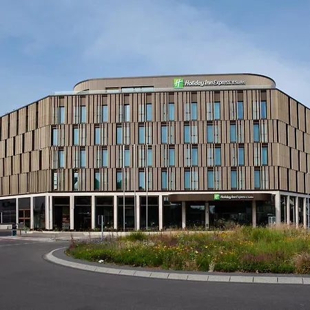 Holiday Inn Express&Suites Monheim am Rhein by IHG-3