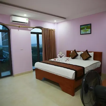 The Jade Dragon Hotel-2