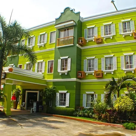 Hotel Camila 2-2