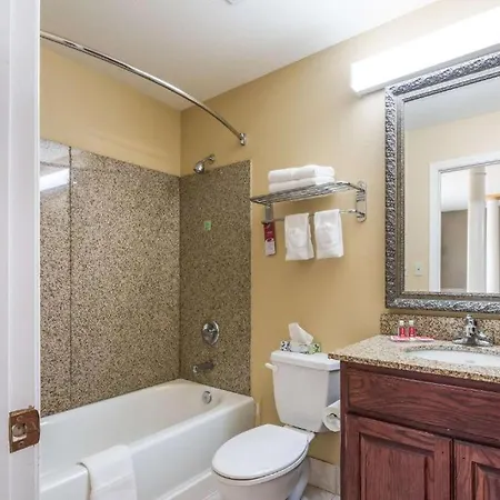 Bryant Inn And Suites-2