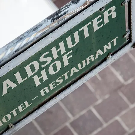 Hotel&Restaurant Waldshuter Hof-2