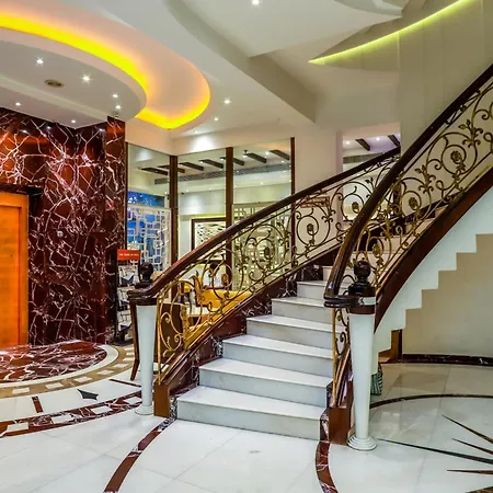 Hotel Grand Godwin Near New Delhi Railway Station- Free Airport Pick-Up-3