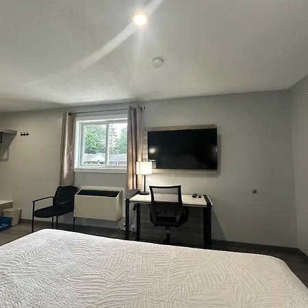 Travelodge By Wyndham Bracebridge-2