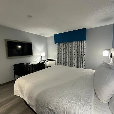 Travelodge By Wyndham Bracebridge-3