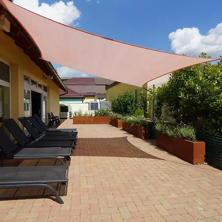 Balaton Colors Beach Hotel-3