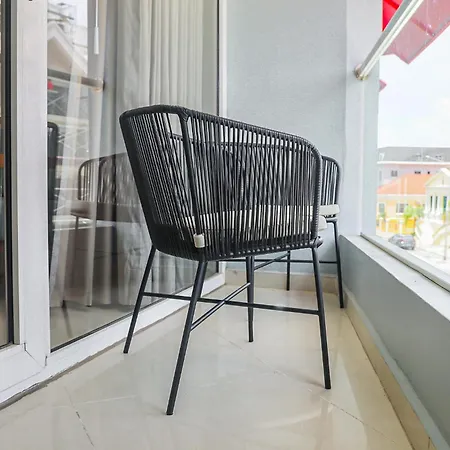 Majestic City Suites & Beach Hotel-2