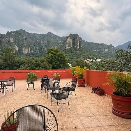 La Pirámide del Tepozteco-3