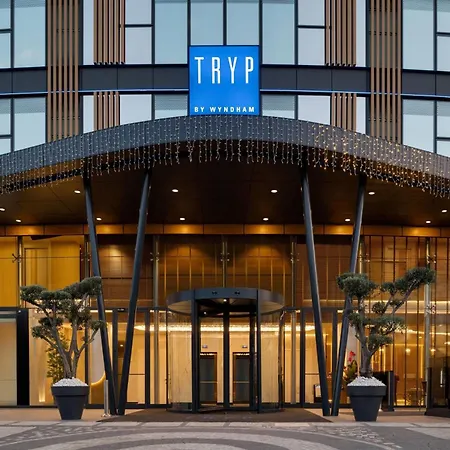 Tryp by Wyndham Istanbul Beyoglu-2