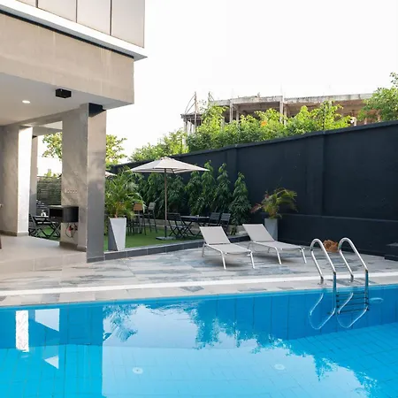 The Cove Apartments-3