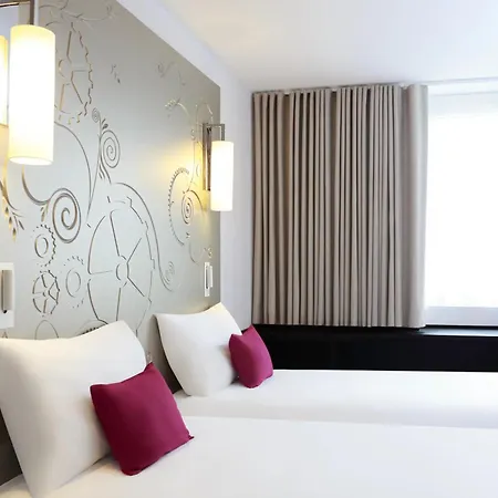 VISIONAPARTMENTS Place de Cornavin - self check-in-2
