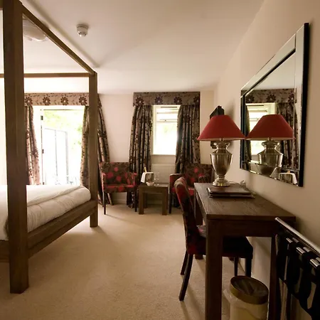 Crouchers Hotel-2