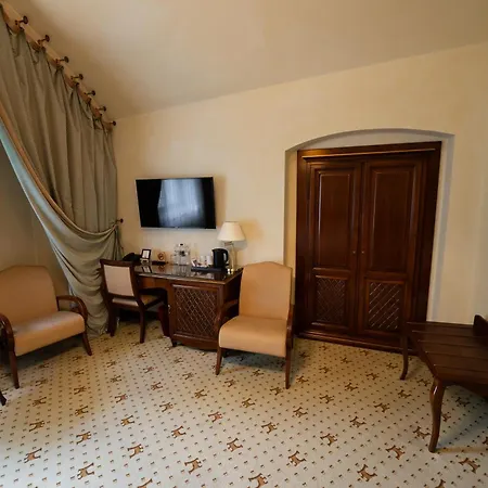 Citadel - Gastro Boutique Hotel- Готель Цитадель Львів-3