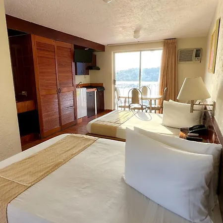 Alba Suites Acapulco-3