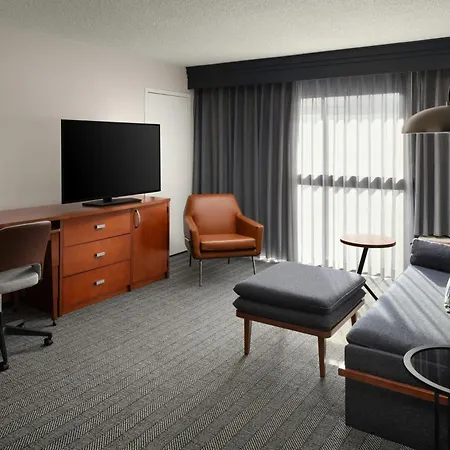 Courtyard By Marriott Portland Beaverton-3