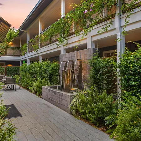 Best Western Plus Stevenson Manor-3