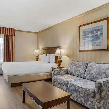 Best Western Plus Morristown Inn-Florham Park-3