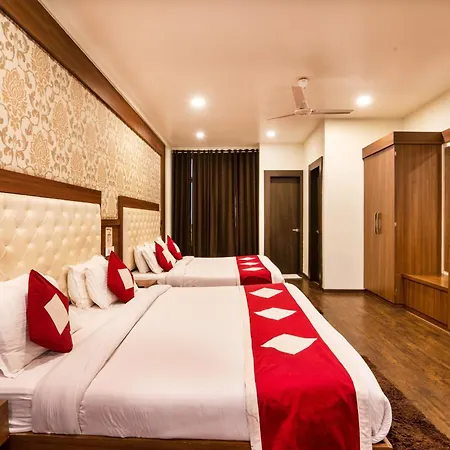 Hotel The Royal Krishna-2