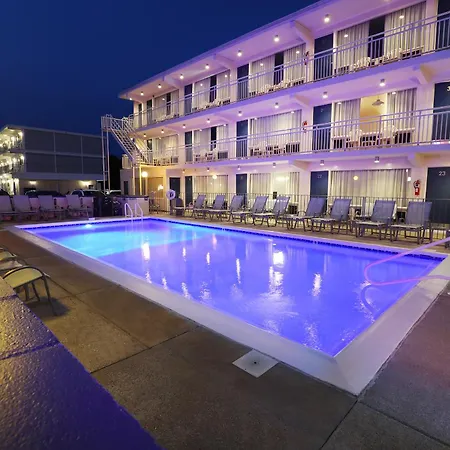 Lark Motel-3