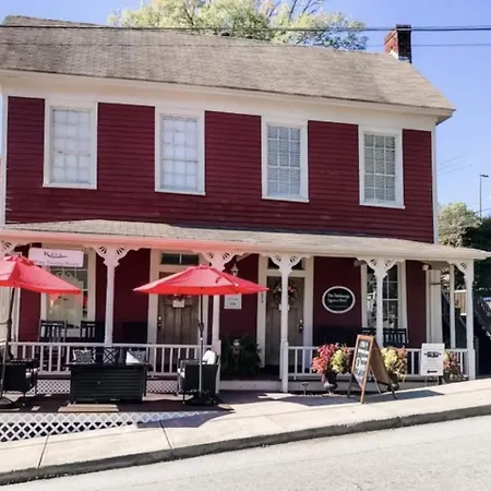The Dahlonega Square Hotel-3