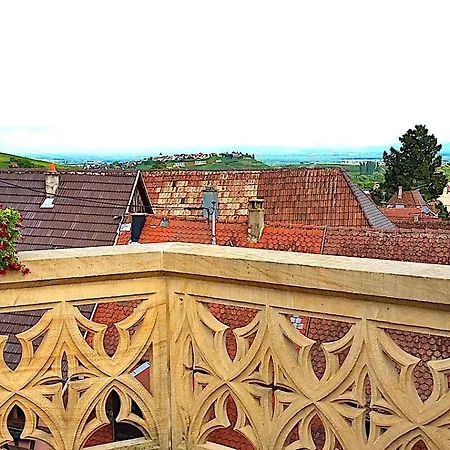 ADRIHOF à Riquewihr, Cour de l'Abbaye d'Autrey-2