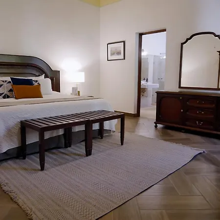 Hotel El Farol-3