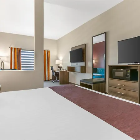 Best Western Plus Casa Grande Inn & Suites-2