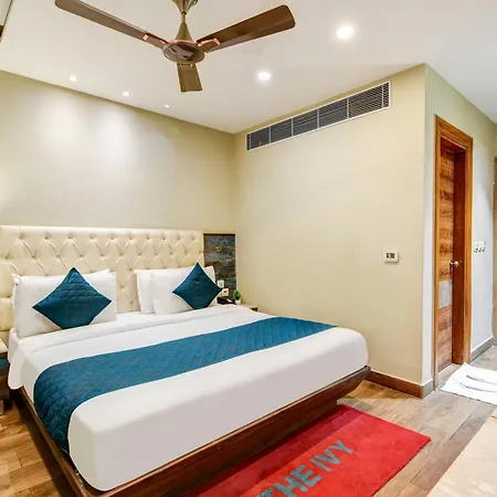 The Ivy Grand Hotel - Luxury Living In City Centre Near Connaught Place-2