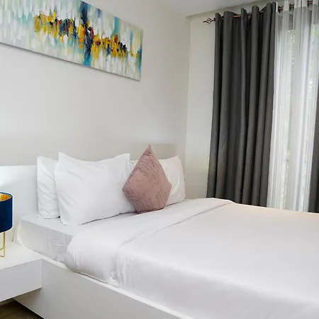 Accra Luxury Apartments @ Pearl-2