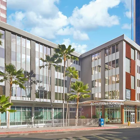 Ac Hotel By Marriott Honolulu-3