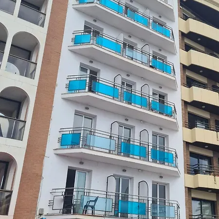 Hostal Blanc Lloret-3