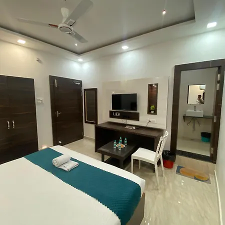 Hotel Shivali Inn-3