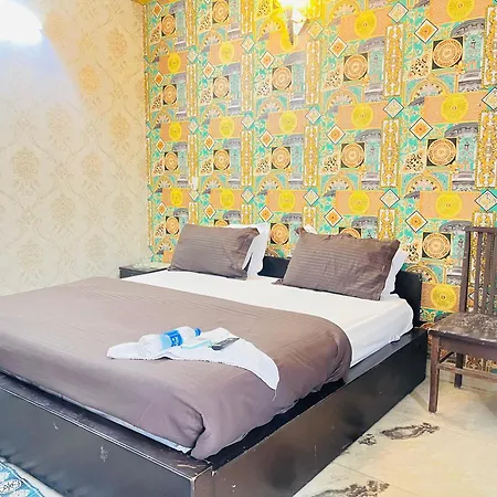 Hotel Jagannath Chittaranjan Park Near Nehru Palace-3