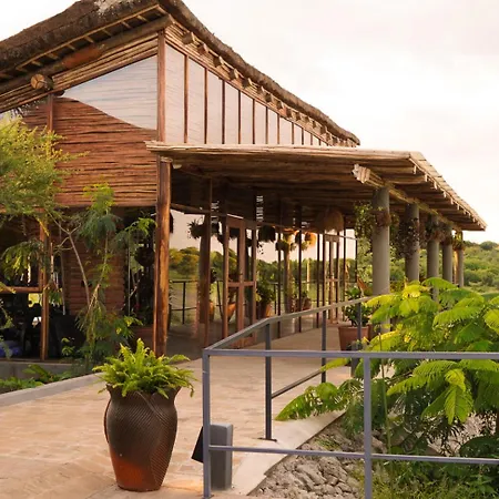 Suricata Boma Lodge-2