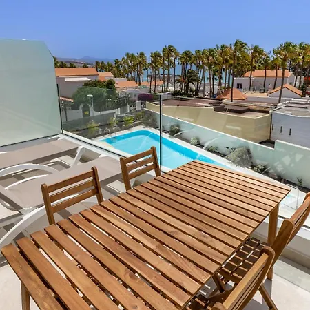Calm Beach Apartments-3
