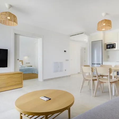 Calm Beach Apartments-2