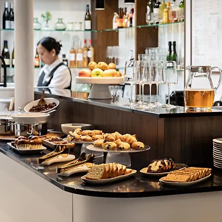 Best Western Premier The Blake Paris Gare Saint Lazare-2