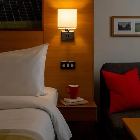 Lodge At Bristol-2