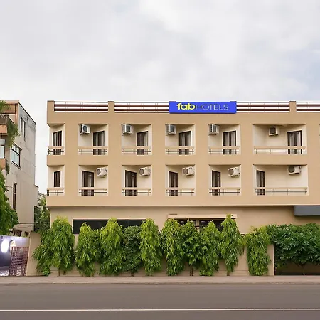 Fabhotel Shikha-3