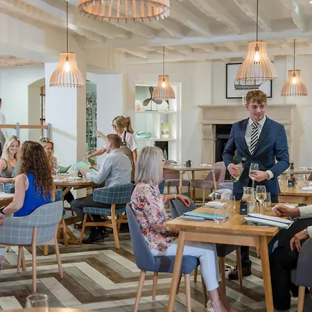 Solent Hotel And Spa-3