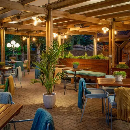 Aztec Hotel And Spa-2