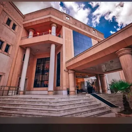 Executives Hotel - Azizia-2