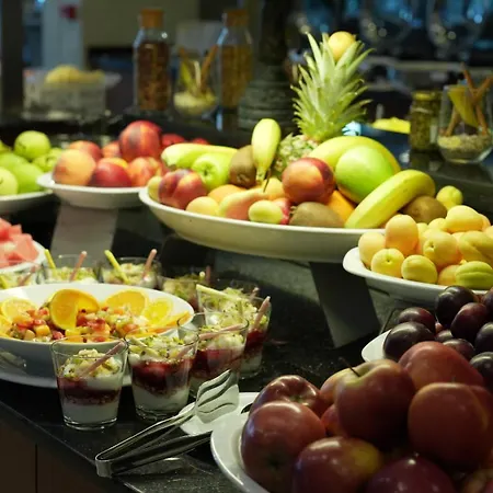 Dedeman Bostanci Istanbul Hotel & Convention Center-2