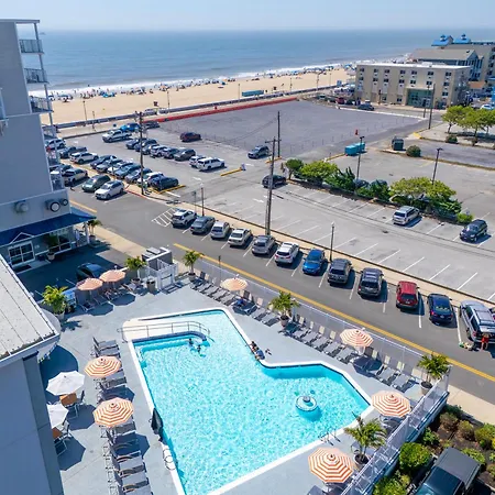 Commander Hotel & Suites-2