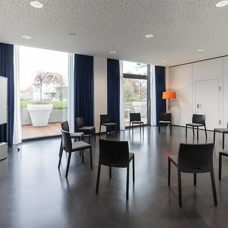 Hotel Am Remspark-3