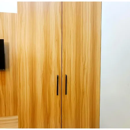 Hotel Nikunj Palace ! Close To Prem Mandir, Isckon Temple And Main Places ! Fully Air Conditioned Premium Family Rooms With All The Facilities And Amenities ! Lift And Parking Availability-3